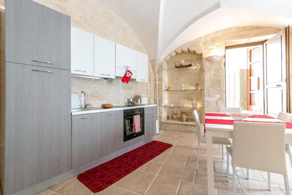 Dimora Del '500 In Zona Santa Croce Apartment Лече Екстериор снимка