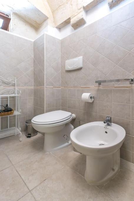 Dimora Del '500 In Zona Santa Croce Apartment Лече Екстериор снимка